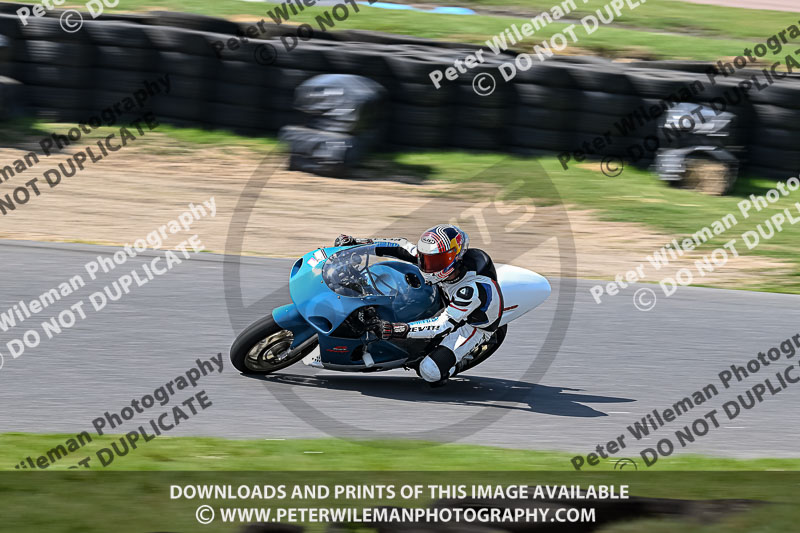 enduro digital images;event digital images;eventdigitalimages;lydden hill;lydden no limits trackday;lydden photographs;lydden trackday photographs;no limits trackdays;peter wileman photography;racing digital images;trackday digital images;trackday photos
